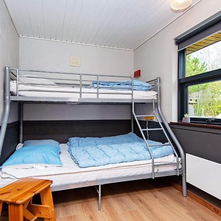 8 Person Holiday Home In R M Lakolk 外观 照片